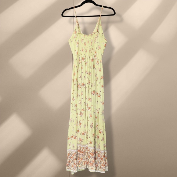 Angie - Twist Front Keyhole Maxi Dress, Medium - Picture 2 of 3